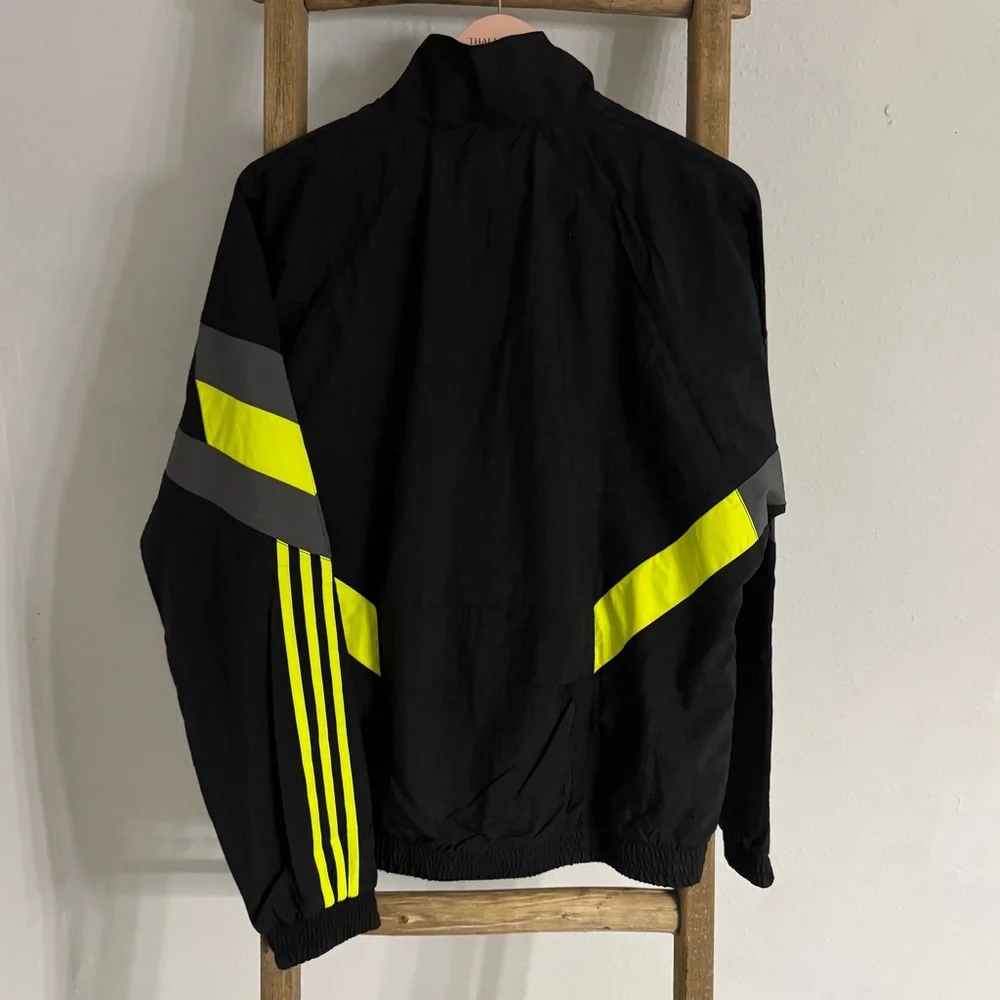 Men Adidas Originals Black Columbus Crew Soccer Full-Zip Track Jacket size Small